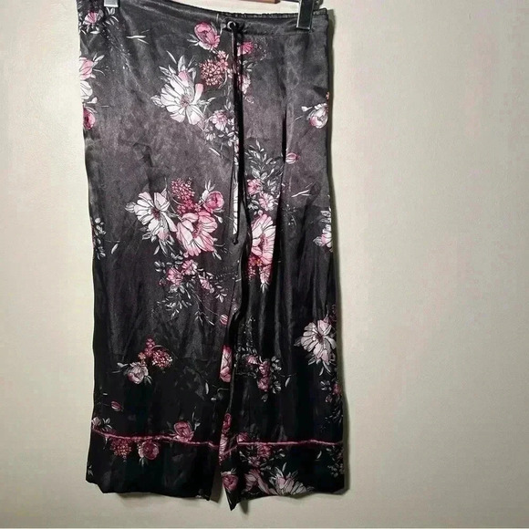 NWOT Midnight Bakery Nordstrom Floral Satin Pj Bottoms S - Picture 3 of 6